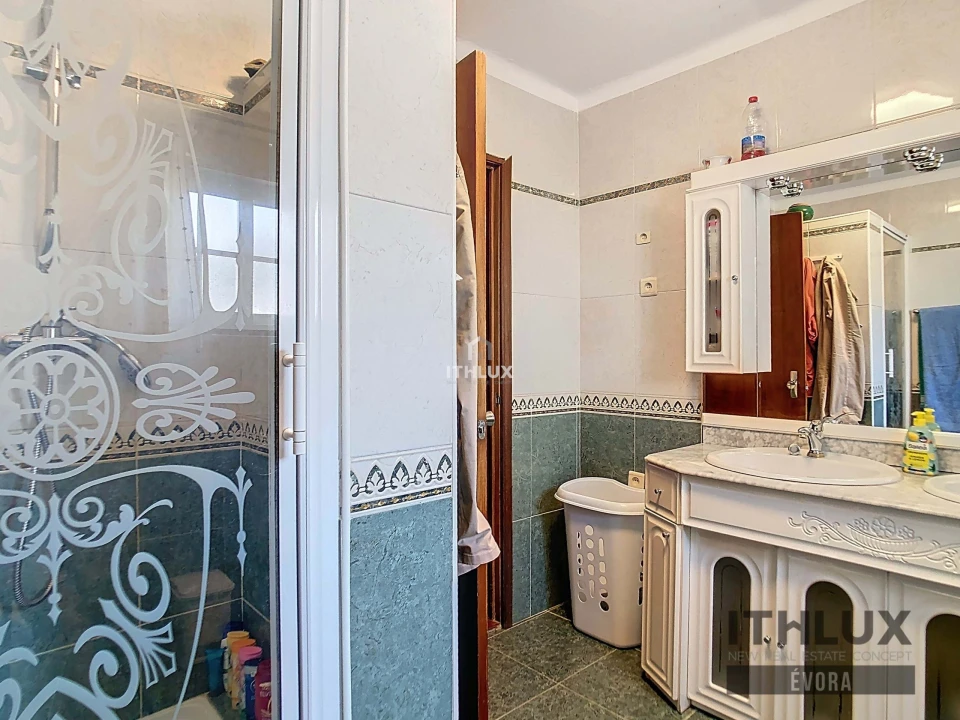 Moradia T3 para Venda em São João Baptista Foto 9