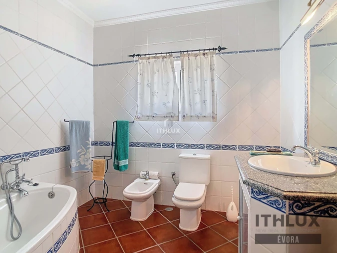 Moradia T3 para Venda em São João Baptista Foto 20