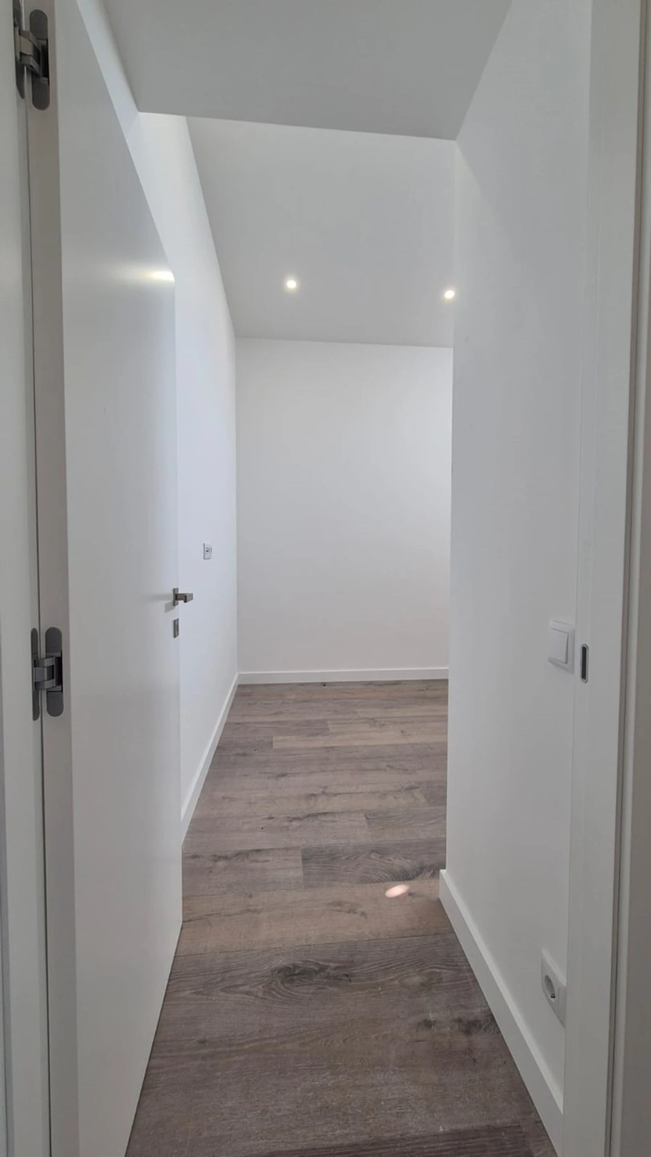 Apartamento T5 para Venda em Laranjeiro e Feijó Foto 38