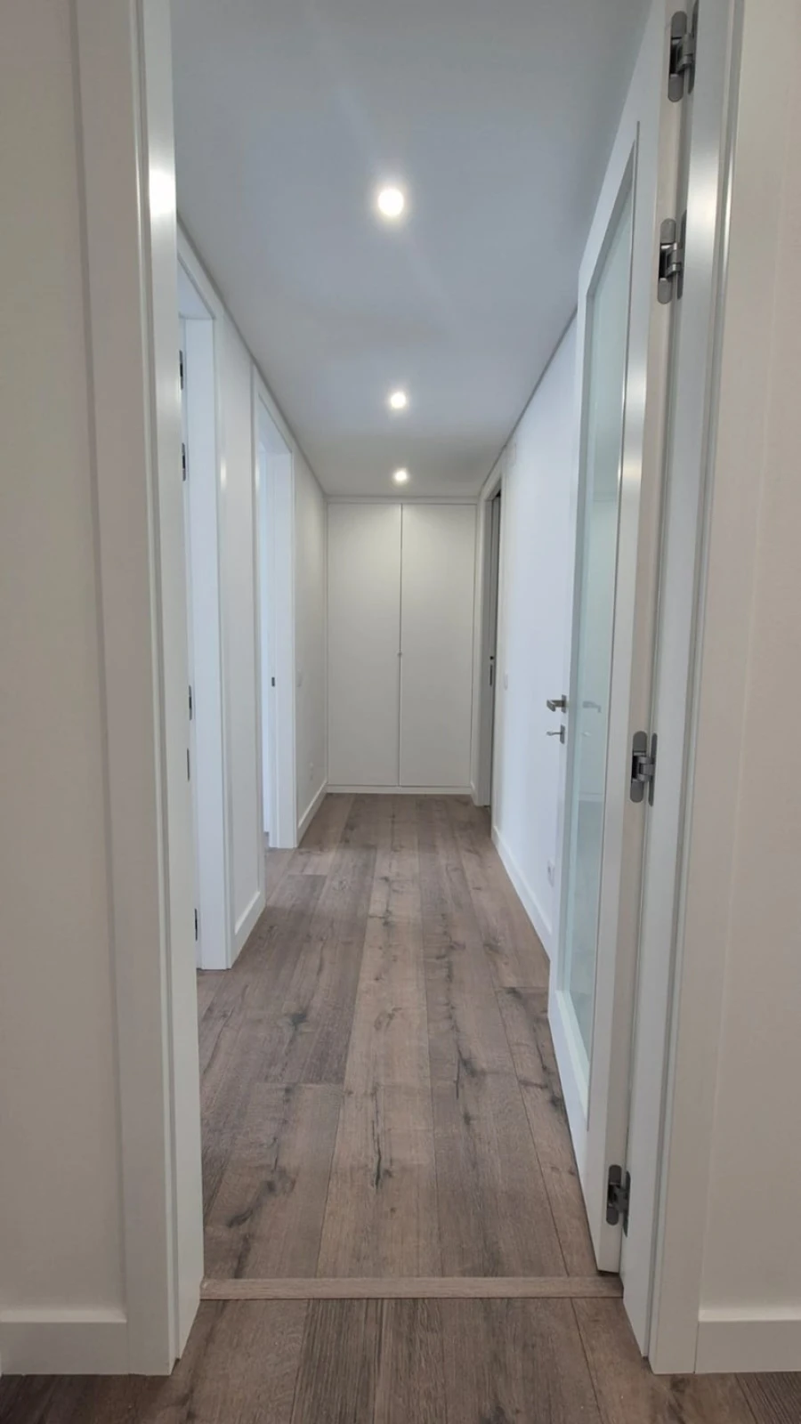 Apartamento T5 para Venda em Laranjeiro e Feijó Foto 4