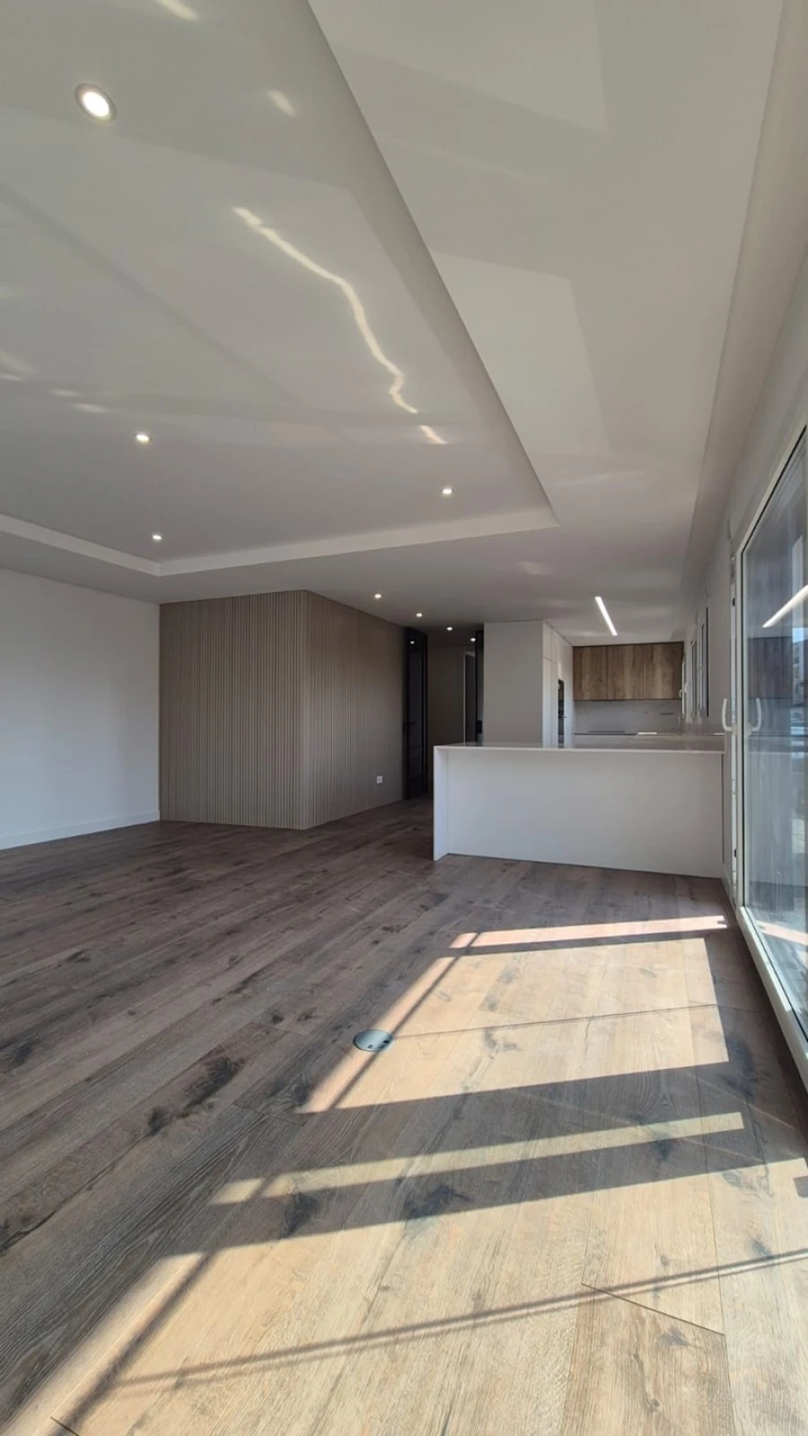 Apartamento T5 para Venda em Laranjeiro e Feijó Foto 20