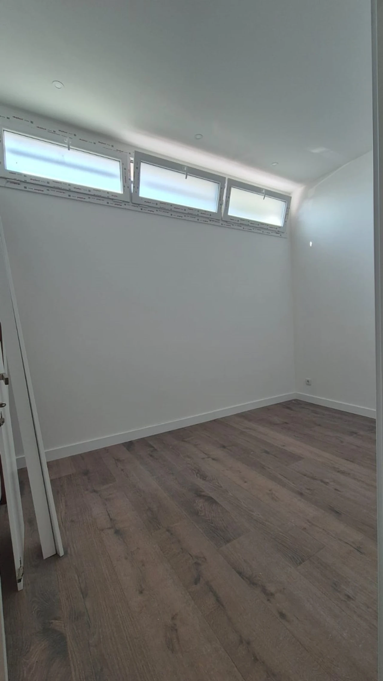 Apartamento T5 para Venda em Laranjeiro e Feijó Foto 35