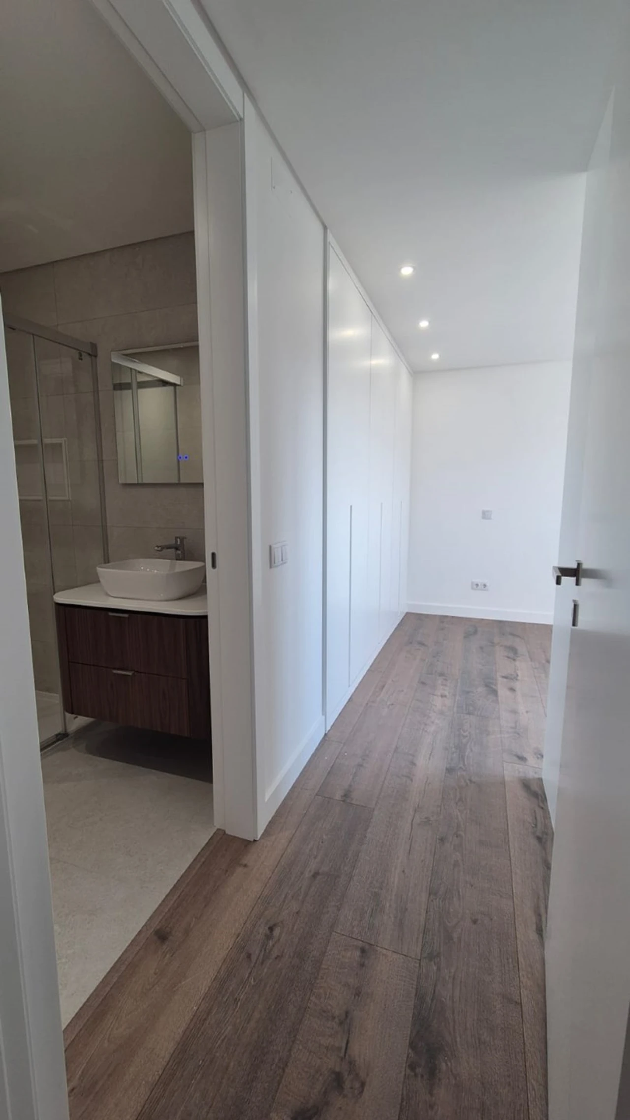 Apartamento T5 para Venda em Laranjeiro e Feijó Foto 13