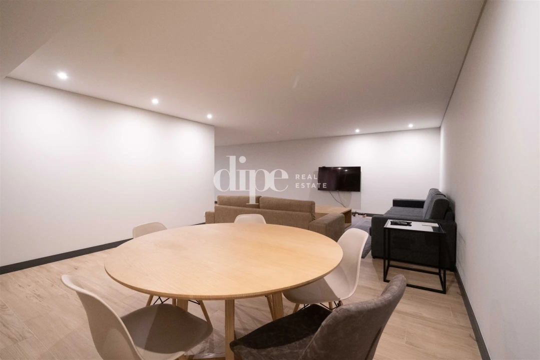 Quarto para Arrendamento em Azurem Foto 19