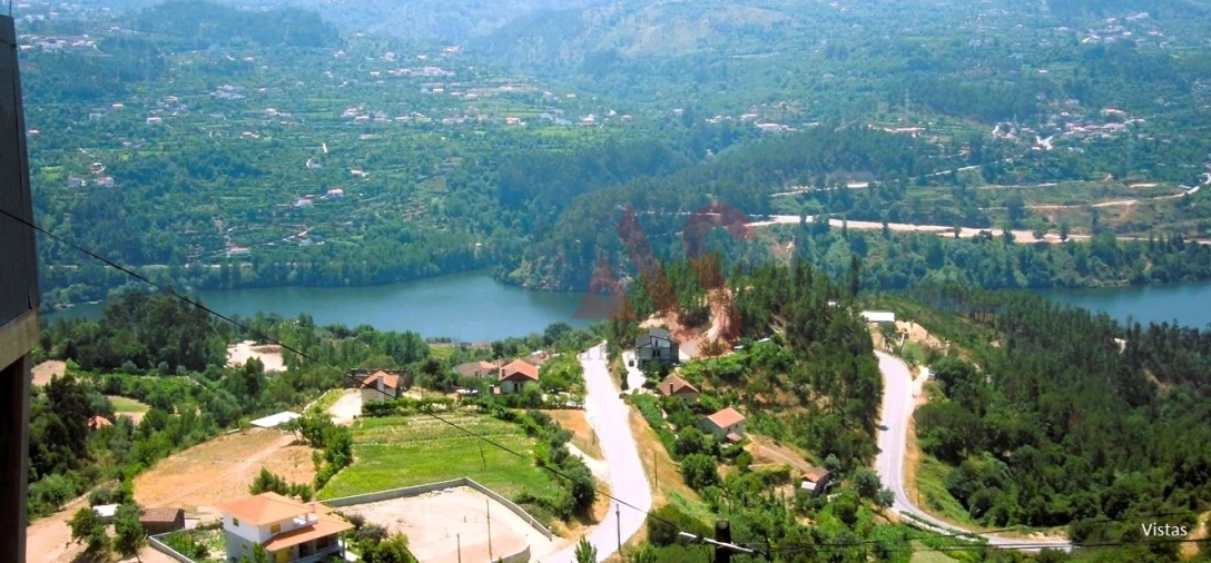 Quinta T4 para Venda em Penhalonga e Paços de Gaiolo Foto 24