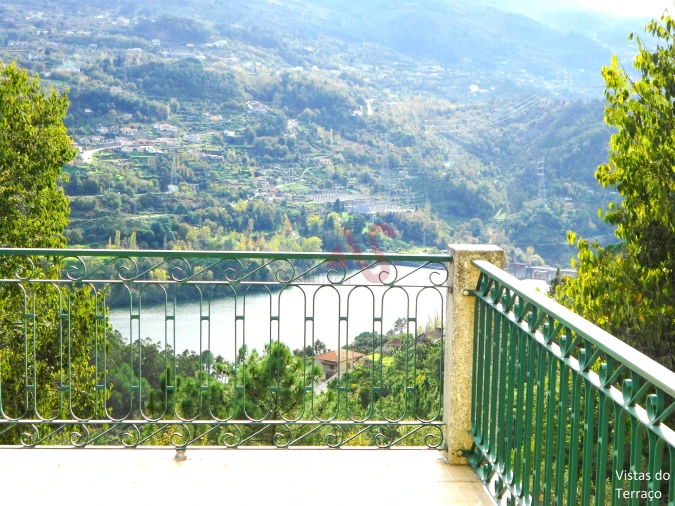 Quinta T4 para Venda em Penhalonga e Paços de Gaiolo Foto 3