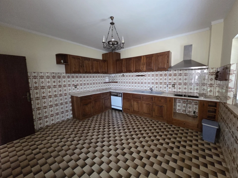 Moradia T3 para Arrendamento em Mangualde, Mesquitela e Cunha Alta Foto 4