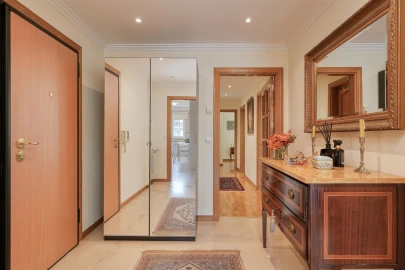 Apartamento T3 para Arrendamento em Cascais e Estoril