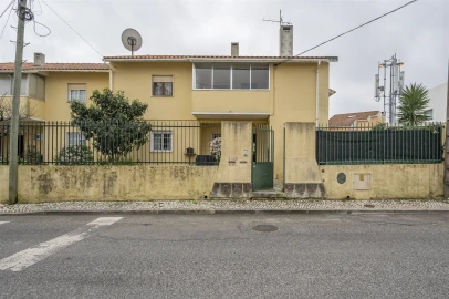Moradia T3 para Venda em Alcabideche