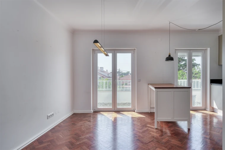 Apartamento T2 para Arrendamento em Carcavelos e Parede Foto 12