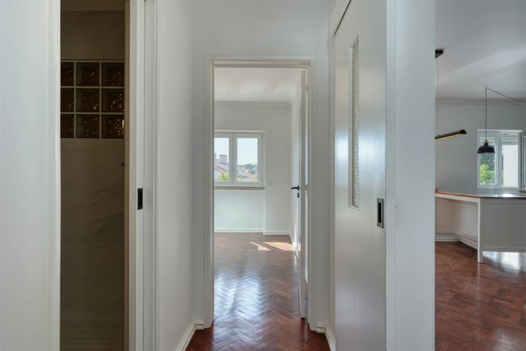 Apartamento T2 para Arrendamento em Carcavelos e Parede Foto 21