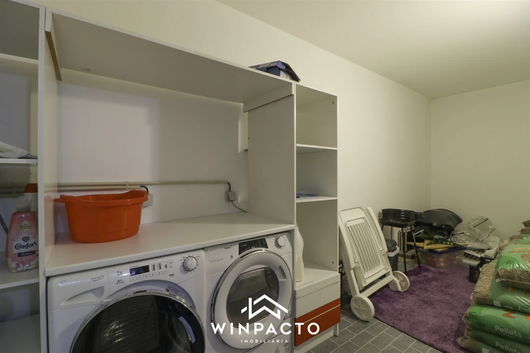 Apartamento T3 para Venda em Nelas Foto 19