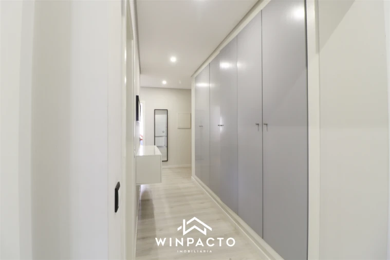 Apartamento T3 para Venda em Nelas Foto 46