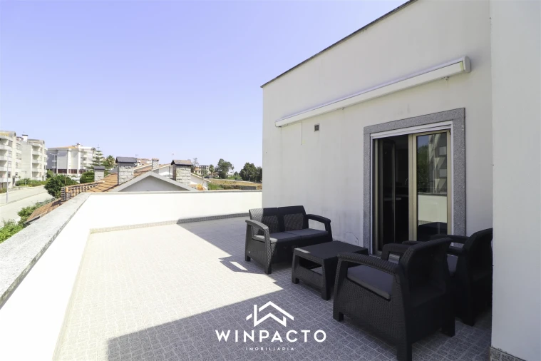 Apartamento T3 para Venda em Nelas Foto 31