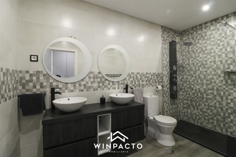 Apartamento T3 para Venda em Nelas Foto 50