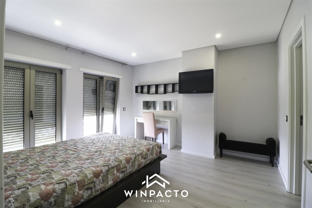 Apartamento T3 para Venda em Nelas Foto 53