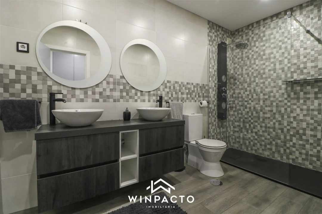 Apartamento T3 para Venda em Nelas Foto 51