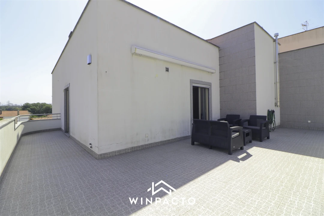 Apartamento T3 para Venda em Nelas Foto 28