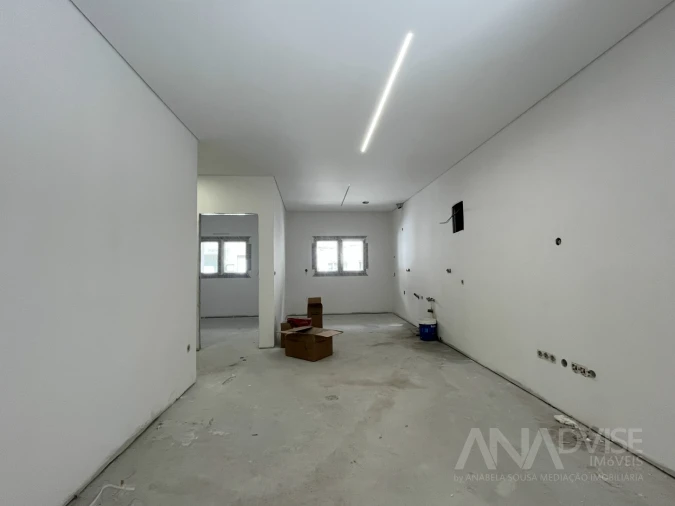 Apartamento T1 para Venda em Viseu Foto 11