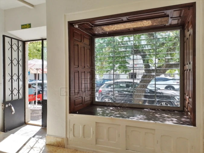 Loja para Arrendamento em Estremoz (Santa Maria e Santo André) Foto 14