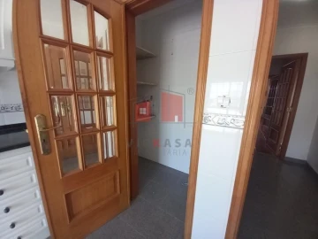 Moradia T4 para Venda em Santo Isidoro