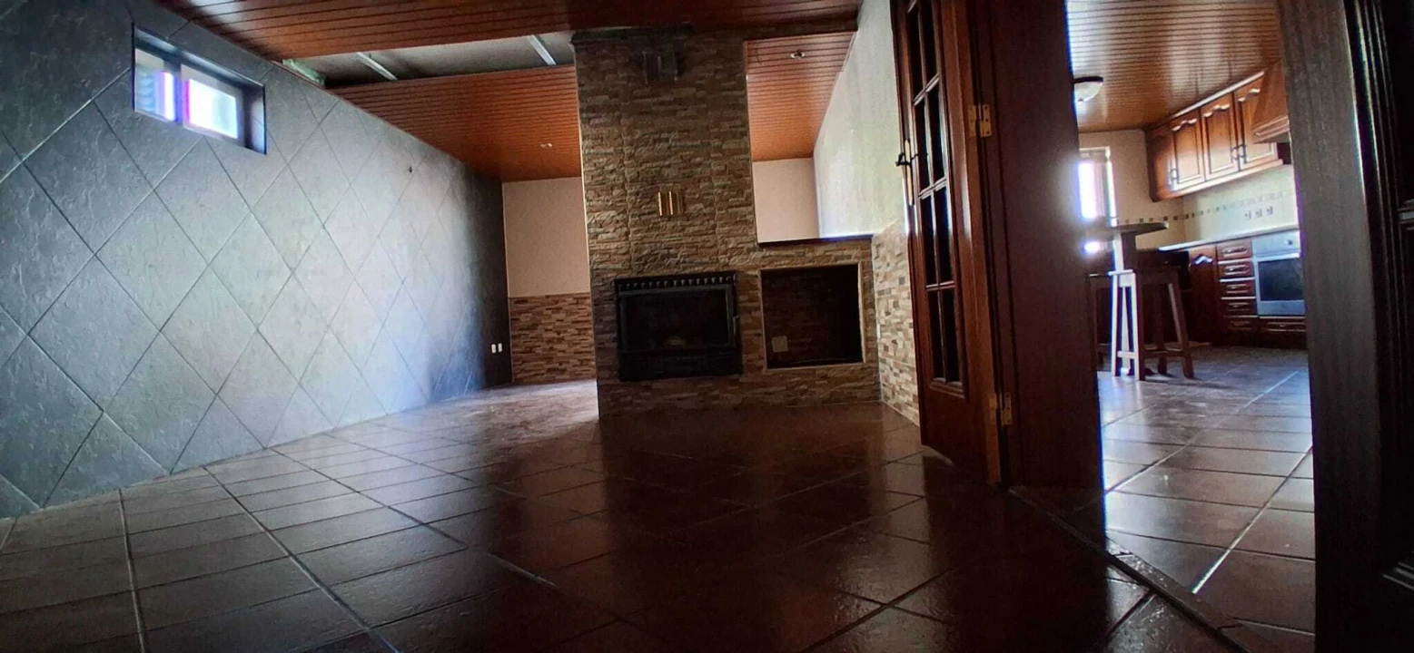 Moradia T4 para Venda em Coruche, Fajarda e Erra Foto 5