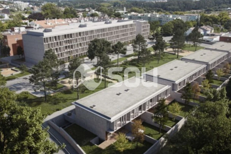 Moradia T3 para Venda em Arcozelo Foto 2
