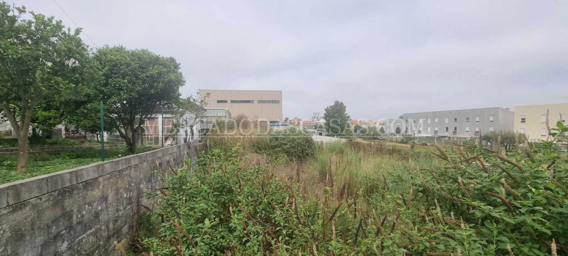 Terreno para Venda em Gulpilhares e Valadares Foto 7