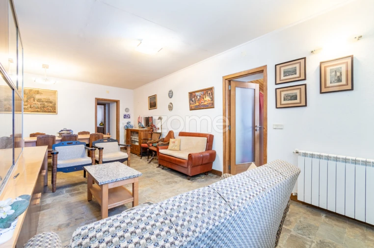 Moradia T4 para Venda em Torre de Moncorvo Foto 5