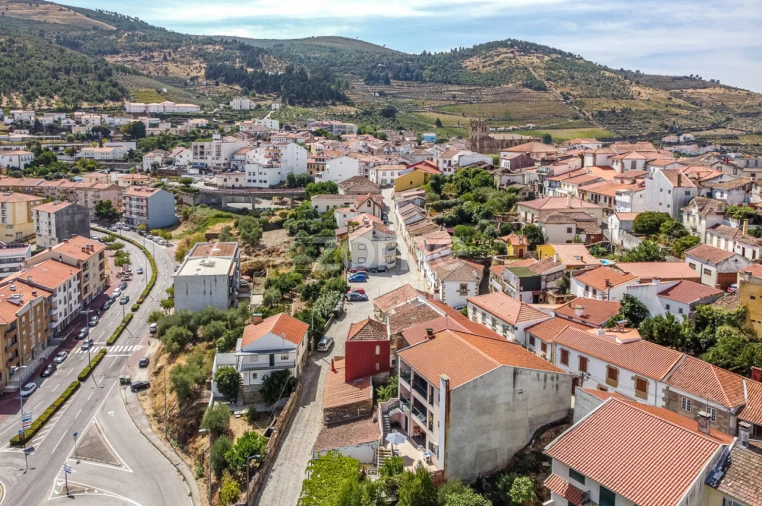 Moradia T4 para Venda em Torre de Moncorvo Foto 33