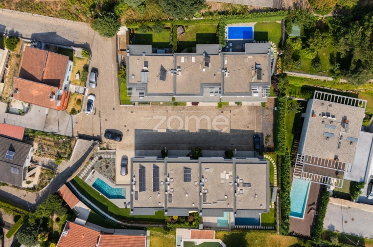 Moradia T4 para Venda em Nogueiró e Tenões Foto 63