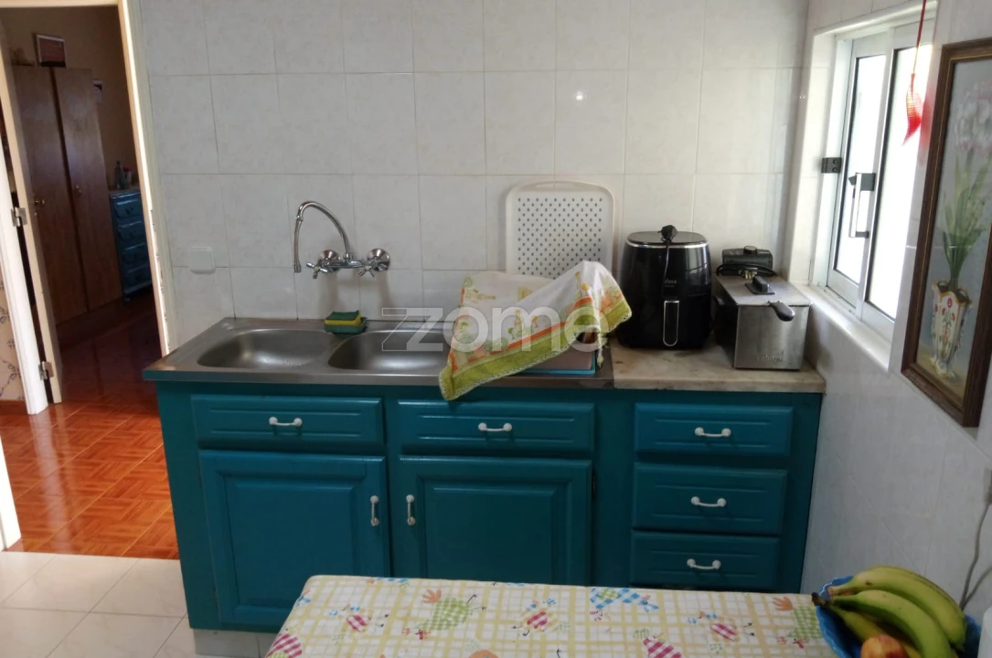 Moradia T3 para Venda em Casais e Alviobeira Foto 8