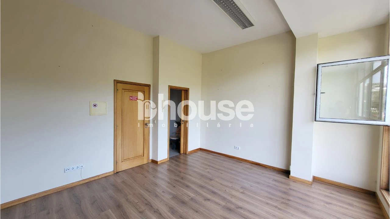 Negócio para Arrendamento em Amarante (São Gonçalo), Madalena, Cepelos e Gatão Foto 7