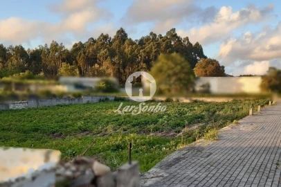 Terreno para Venda em Guilhabreu
