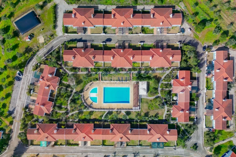 Moradia T3 para Venda em Santa Maria do Castelo e Santiago e Santa Susana Foto 3