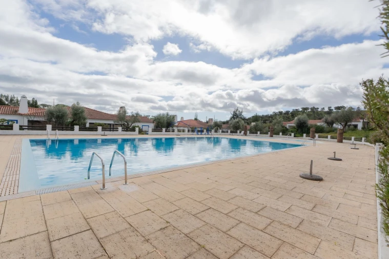 Moradia T3 para Venda em Santa Maria do Castelo e Santiago e Santa Susana Foto 16