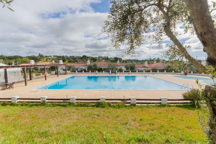 Moradia T3 para Venda em Santa Maria do Castelo e Santiago e Santa Susana Foto 9