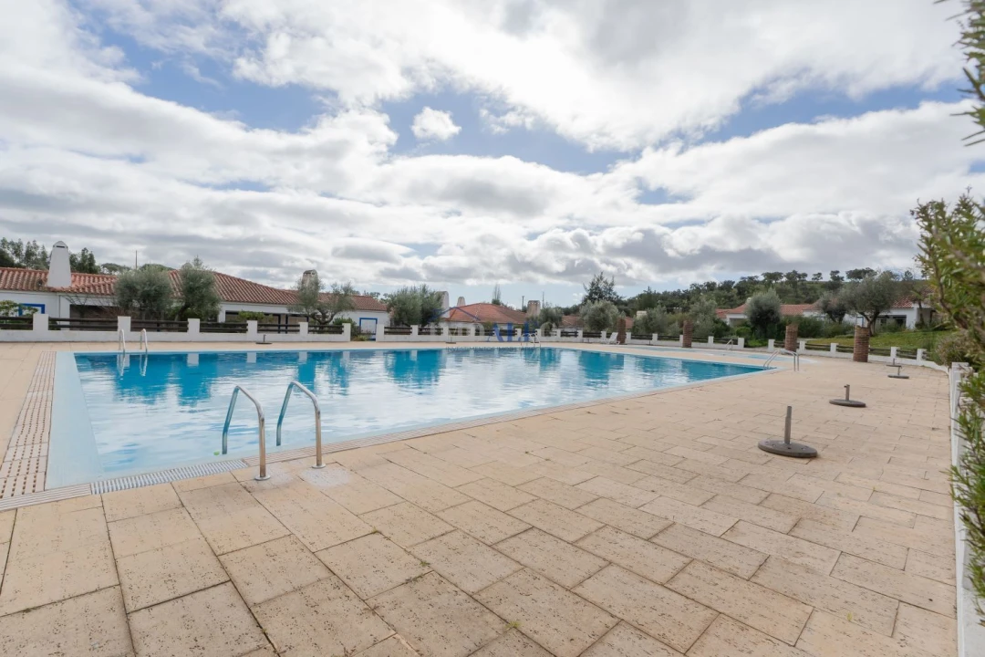 Moradia T3 para Venda em Santa Maria do Castelo e Santiago e Santa Susana Foto 16