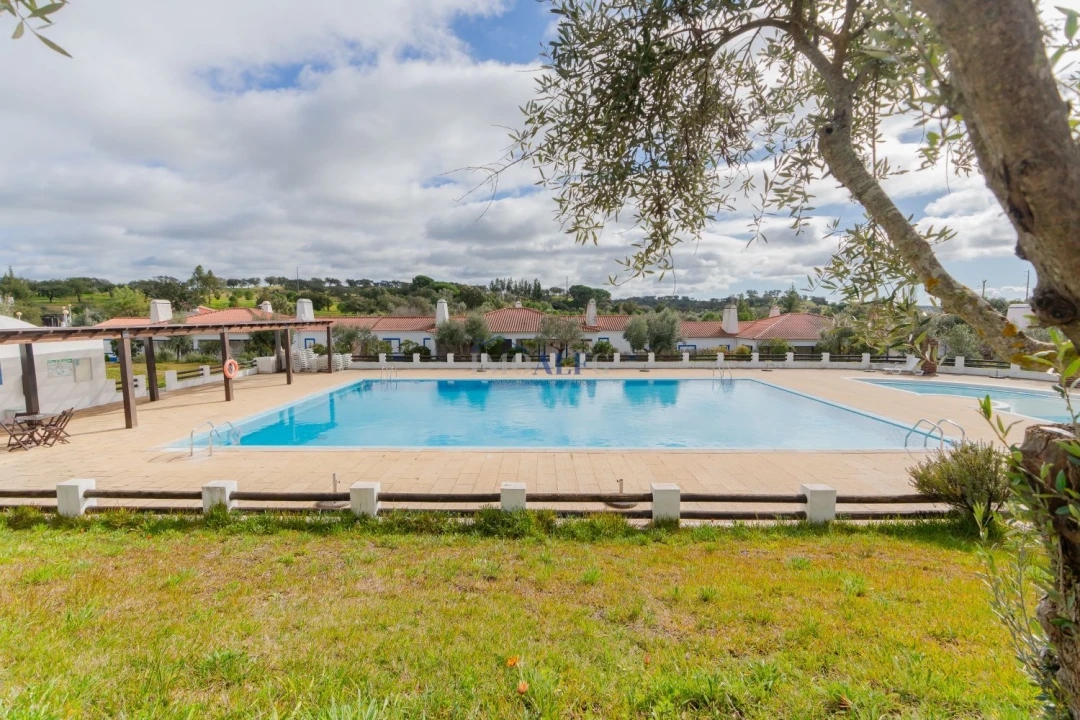 Moradia T3 para Venda em Santa Maria do Castelo e Santiago e Santa Susana Foto 9