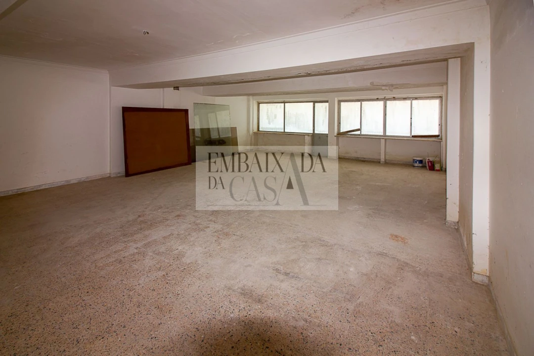 Loja para Venda em Agualva e Mira-Sintra Foto 5