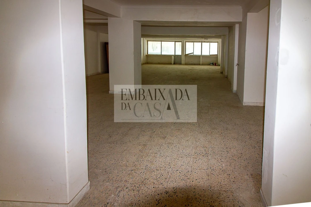 Loja para Venda em Agualva e Mira-Sintra Foto 4