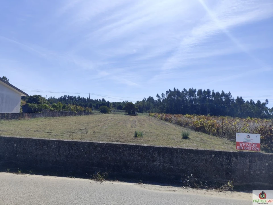 Terreno para Venda em Vilarinho do Bairro Foto 1