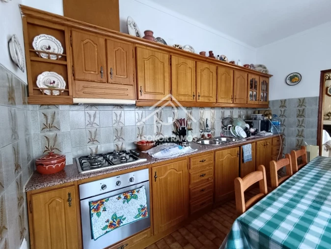 Apartamento T4 para Venda em Castelo Branco Foto 3