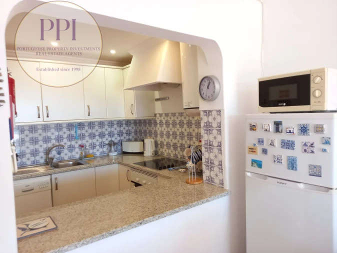 Apartamento T2 para Venda em Budens Foto 16