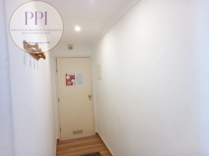 Apartamento T2 para Venda em Budens Foto 28