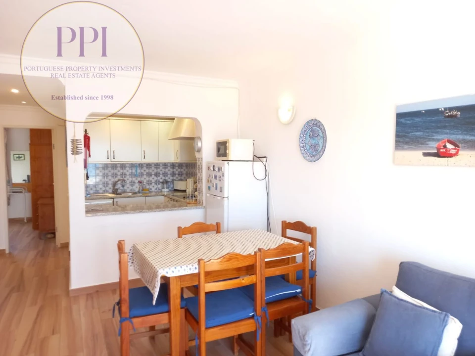 Apartamento T2 para Venda em Budens Foto 15