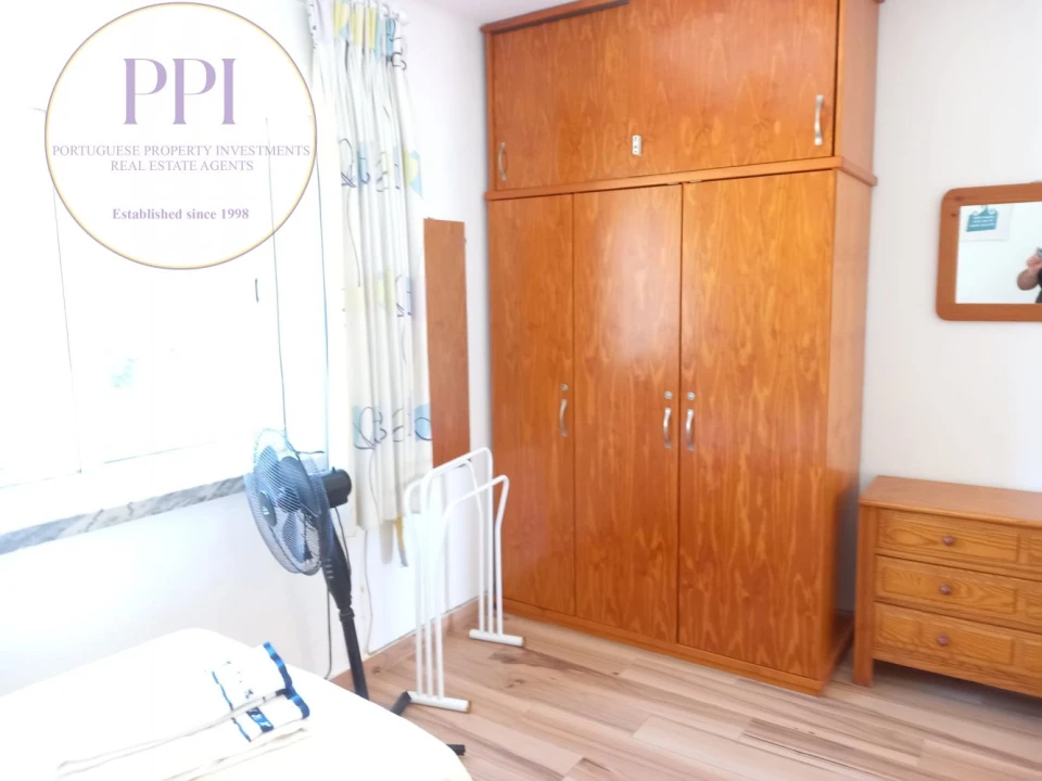 Apartamento T2 para Venda em Budens Foto 30