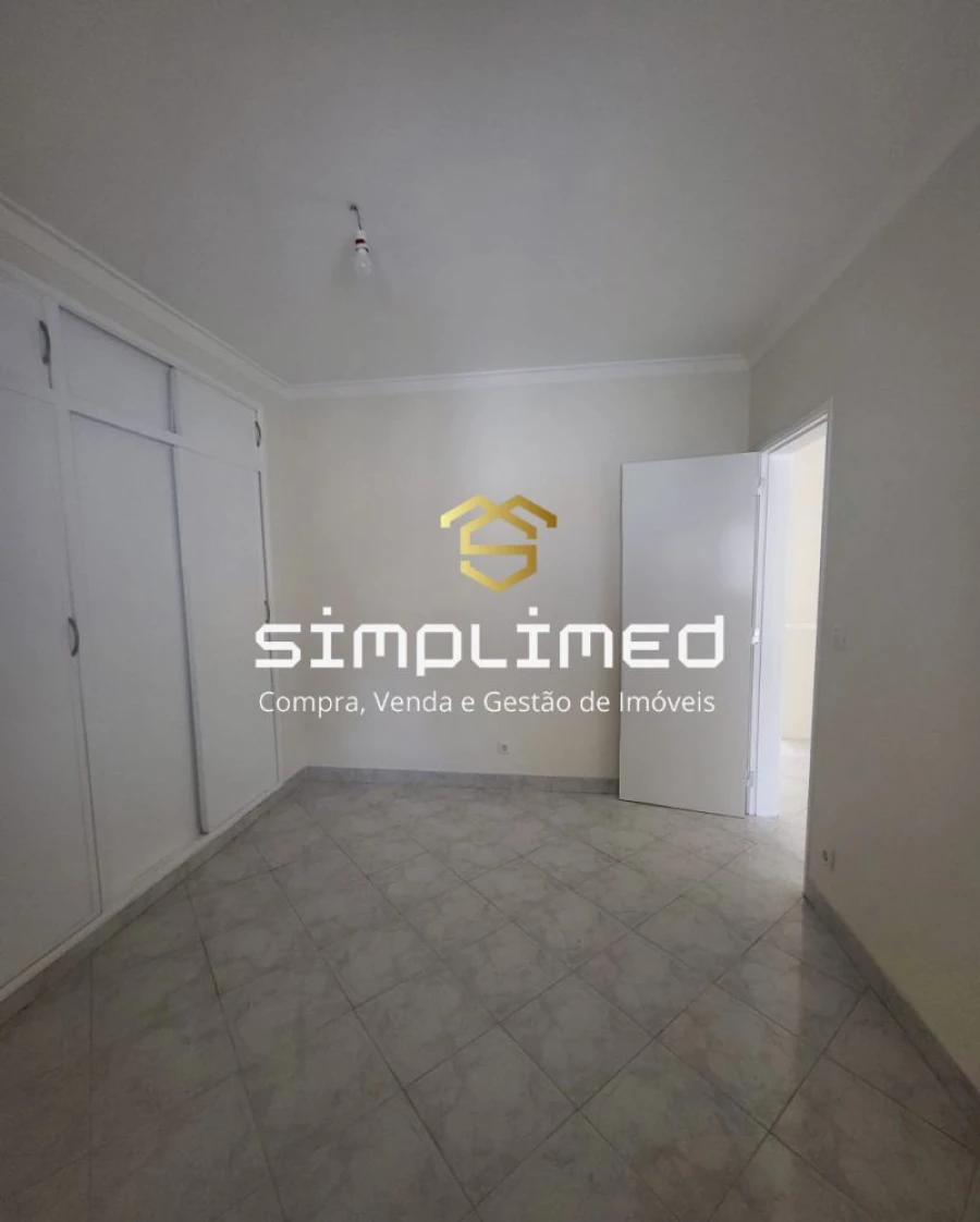 Apartamento T1 para Venda em São João das Lampas e Terrugem Foto 10
