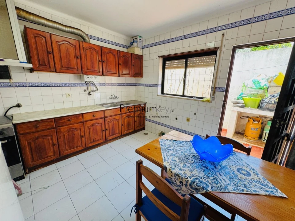 Moradia T4 para Venda em Albufeira e Olhos de Água Foto 12