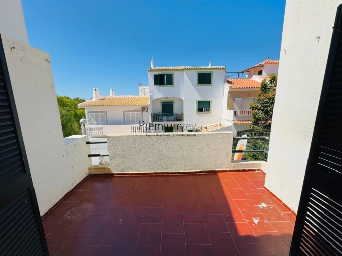 Moradia T4 para Venda em Albufeira e Olhos de Água Foto 21